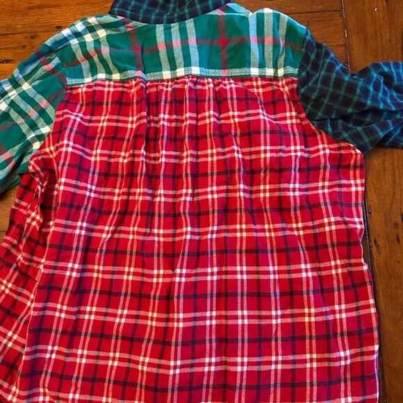 Plaid Womens Shirt - Red and Green - Picture 5 of 6